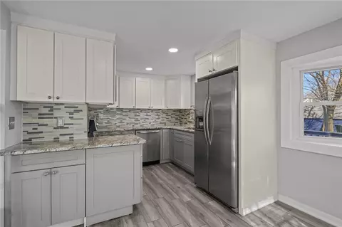 Kitchen - 104 Morse Ave, Warwick, RI 02886 photo 1 of 4