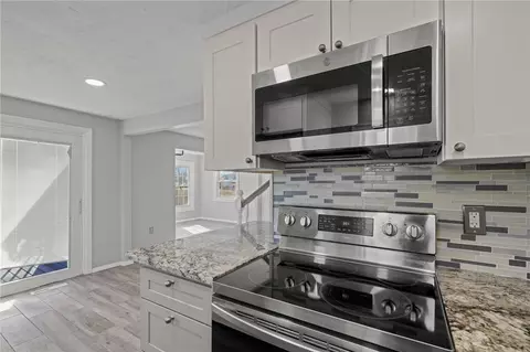 Kitchen - 104 Morse Ave, Warwick, RI 02886 photo 4 of 4