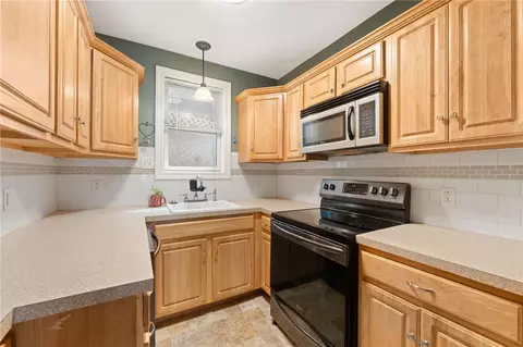 313 Durfee St #1S, Fall River, MA 02720 photo 14