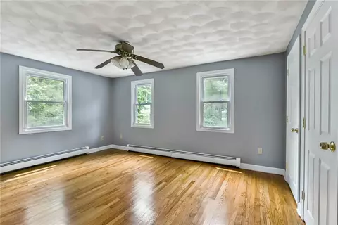2 Plantation St, Warwick, RI 02886 photo 23