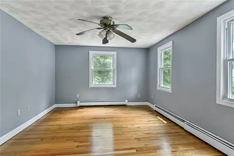 2 Plantation St, Warwick, RI 02886 photo 24