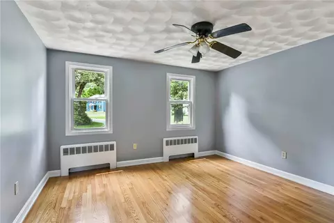 2 Plantation St, Warwick, RI 02886 photo 21