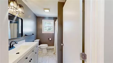 Bath - 165 Heath Ave, Warwick, RI 02888 photo 1 of 1