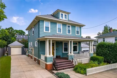 151 Jastram St, Providence, RI 02908