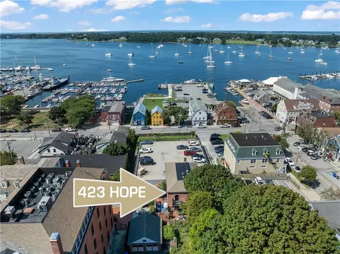 423 Hope St #CH-2, Bristol, RI 02809