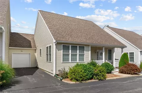 213 Cheshire Dr, Cranston, RI 02921