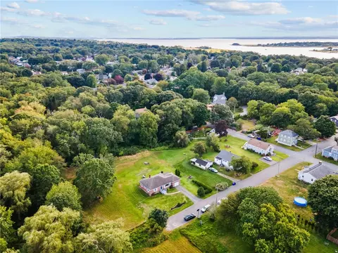View/Area - 65 Central Ave, Warren, RI 02885 photo 4 of 4
