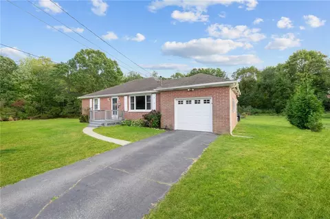 Exterior - 65 Central Ave, Warren, RI 02885 photo 5 of 16