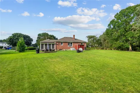 Exterior - 65 Central Ave, Warren, RI 02885 photo 13 of 16