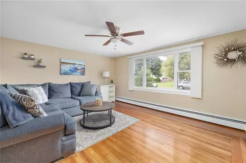 Living - 65 Central Ave, Warren, RI 02885 photo 4 of 4