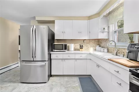 Kitchen - 65 Central Ave, Warren, RI 02885 photo 1 of 5