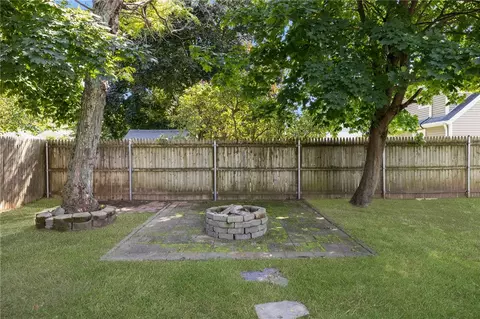 32 Oak Tree Ave, Warwick, RI 02886 photo 38