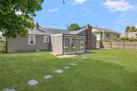 32 Oak Tree Ave, Warwick, RI 02886 photo 36