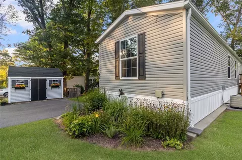 Exterior - 40 Park View Dr, Glocester, RI 02814 photo 14 of 15