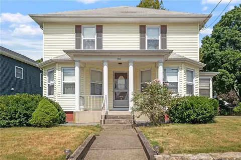 176 Dexter St, Cumberland, RI 02864