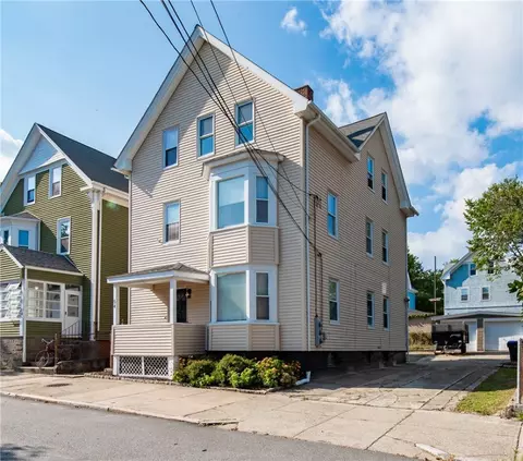 54 E George St, Providence, RI 02906