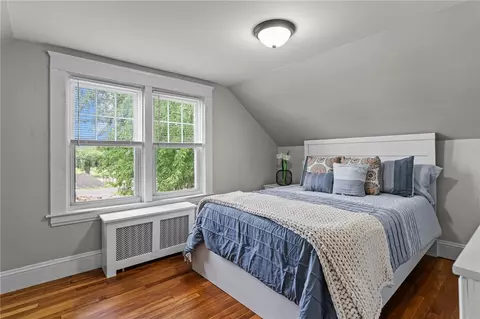 19 Gordon Ave, Warwick, RI 02889 photo 15