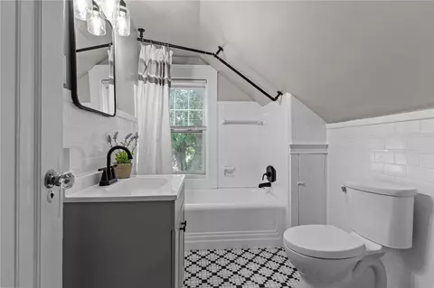 19 Gordon Ave, Warwick, RI 02889 photo 26