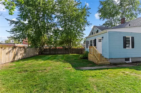 19 Gordon Ave, Warwick, RI 02889 photo 30