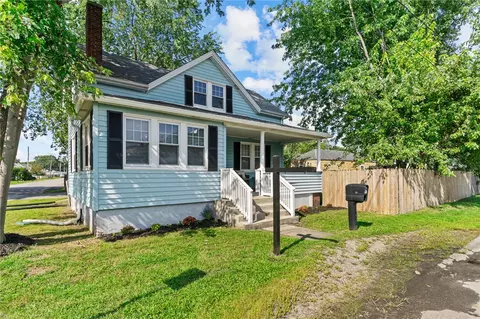 19 Gordon Ave, Warwick, RI 02889 photo 31