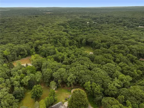 1550 Stony Ln, North Kingstown, RI 02852
