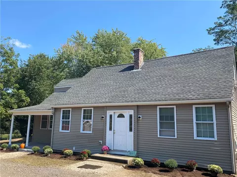 394 Arnold Rd, Coventry, RI 02816 photo 3