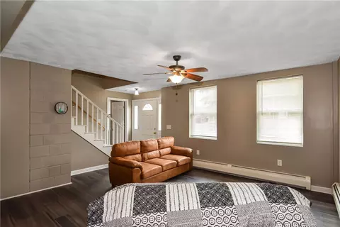 394 Arnold Rd, Coventry, RI 02816 photo 5