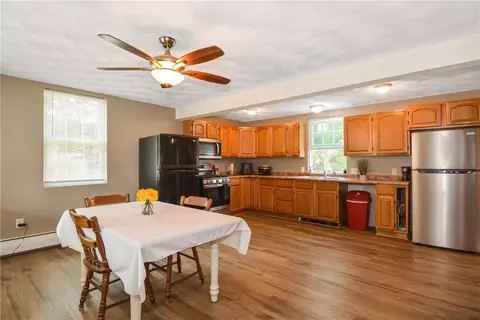 394 Arnold Rd, Coventry, RI 02816 photo 9