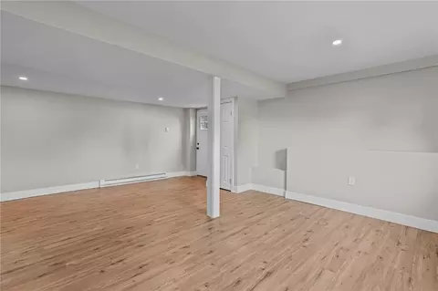 Living - 7 Curry Pl, Warwick, RI 02889 photo 7 of 7