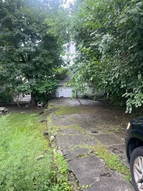 124 Providence St, Woonsocket, RI 02895 photo 10