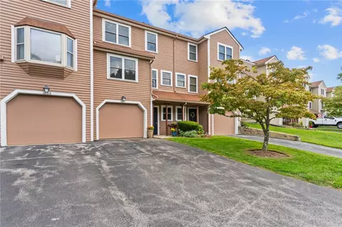 200 Heroux Blvd #1607, Cumberland, RI 02864