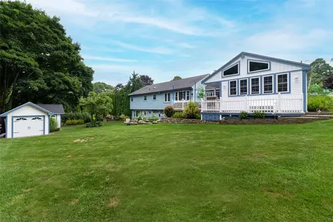 57 Shenandoah Rd, Warwick, RI 02886 photo 4