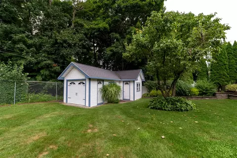 57 Shenandoah Rd, Warwick, RI 02886 photo 8