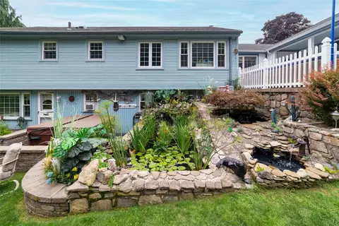57 Shenandoah Rd, Warwick, RI 02886 photo 5
