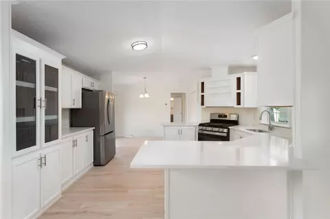 1 Lisas Way, Coventry, RI 02816 photo 12