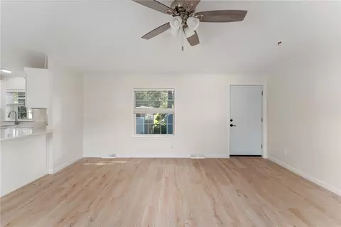 1 Lisas Way, Coventry, RI 02816 photo 4