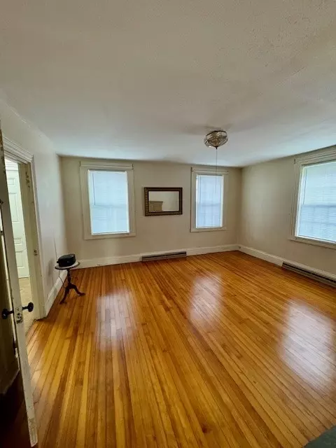 110 Water St, Warren, RI 02885 photo 8