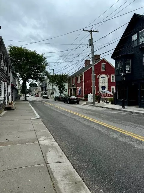 110 Water St, Warren, RI 02885 photo 21