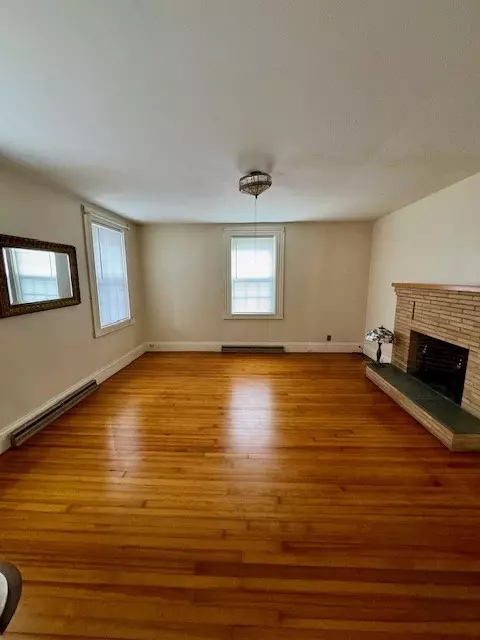 110 Water St, Warren, RI 02885 photo 7