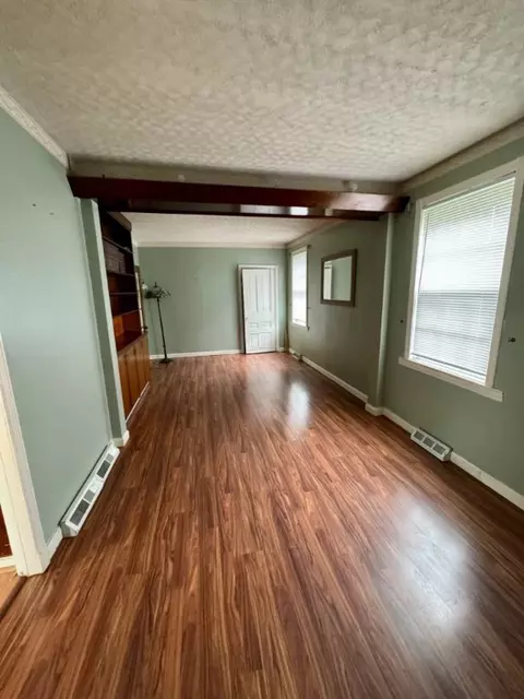 110 Water St, Warren, RI 02885 photo 9