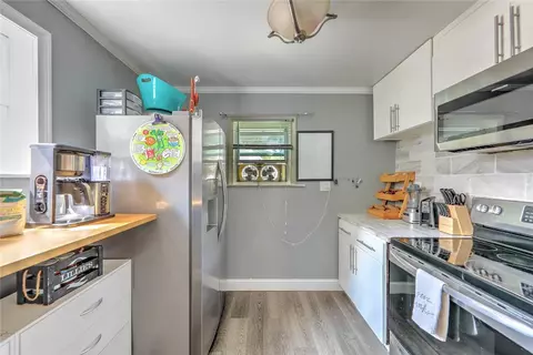 170 Fourth Ave, Woonsocket, RI 02895 photo 19