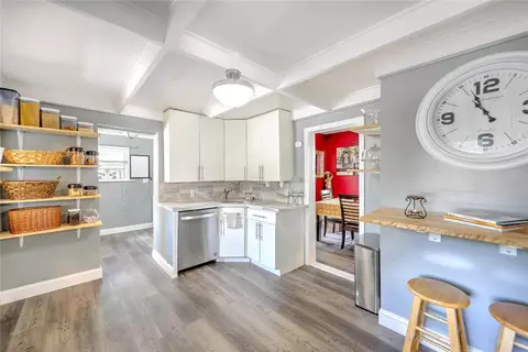 170 Fourth Ave, Woonsocket, RI 02895 photo 14