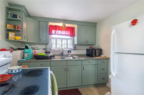 355 Brown St, Attleboro, MA 02703 photo 6