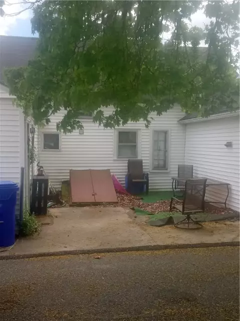 110 Main St, West Warwick, RI 02893 photo 15