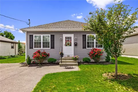 70 Everett St, Pawtucket, RI 02861