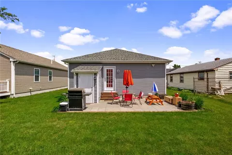 70 Everett St, Pawtucket, RI 02861 photo 26