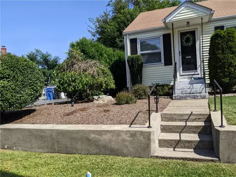 Exterior - 237 Eldridge St, Cranston, RI 02910 photo 2 of 10