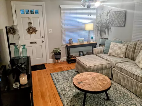 Entry Way - 237 Eldridge St, Cranston, RI 02910 photo 1 of 2