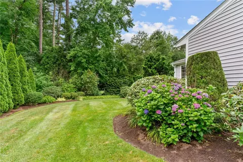 4 Plum Tree Ln, Coventry, RI 02816 photo 32