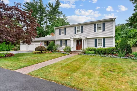 4 Plum Tree Ln, Coventry, RI 02816 photo 2